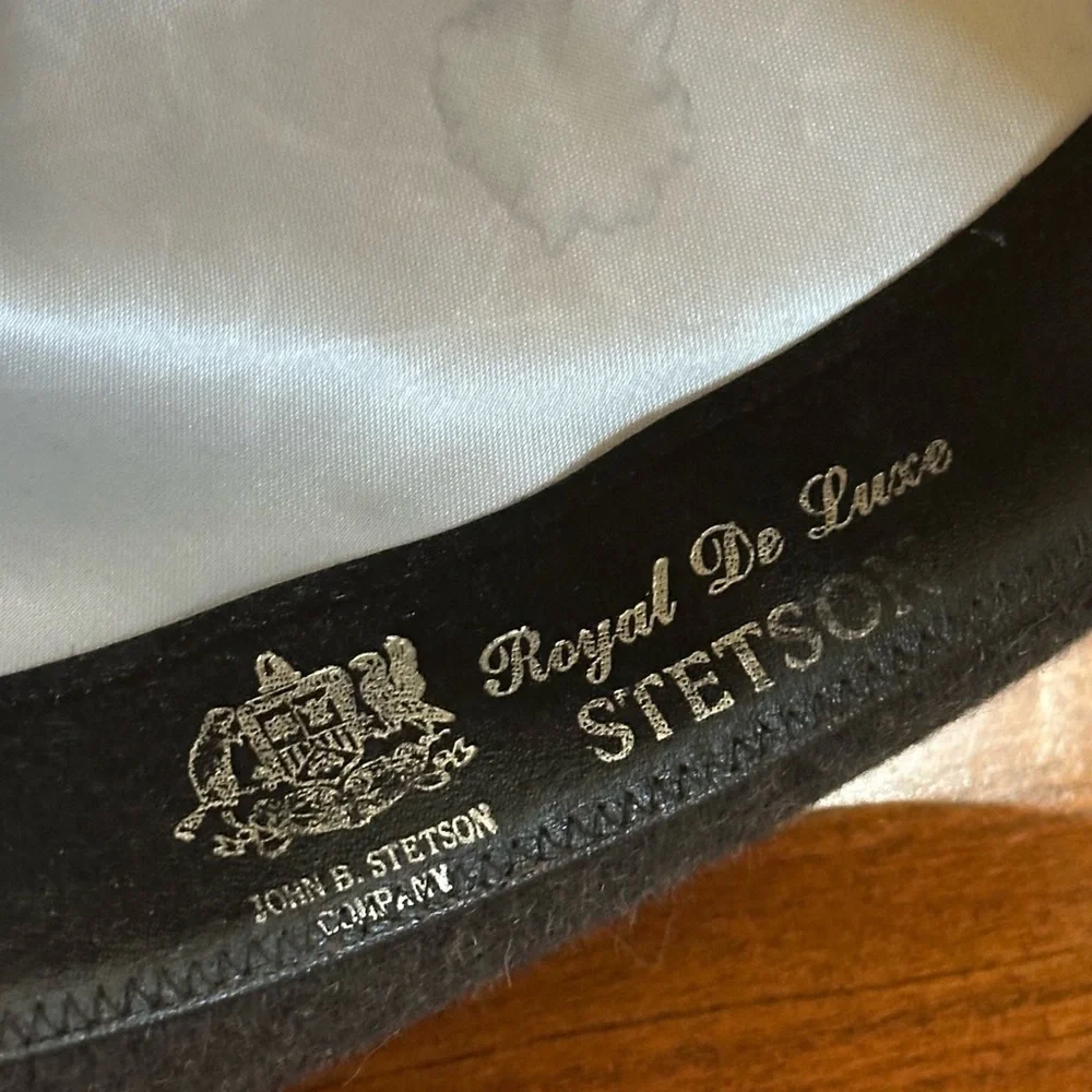 1970’s Royal Stetson De Luxe Fedora Hat 7 ½ Fur Felt Black Gray USA vintage